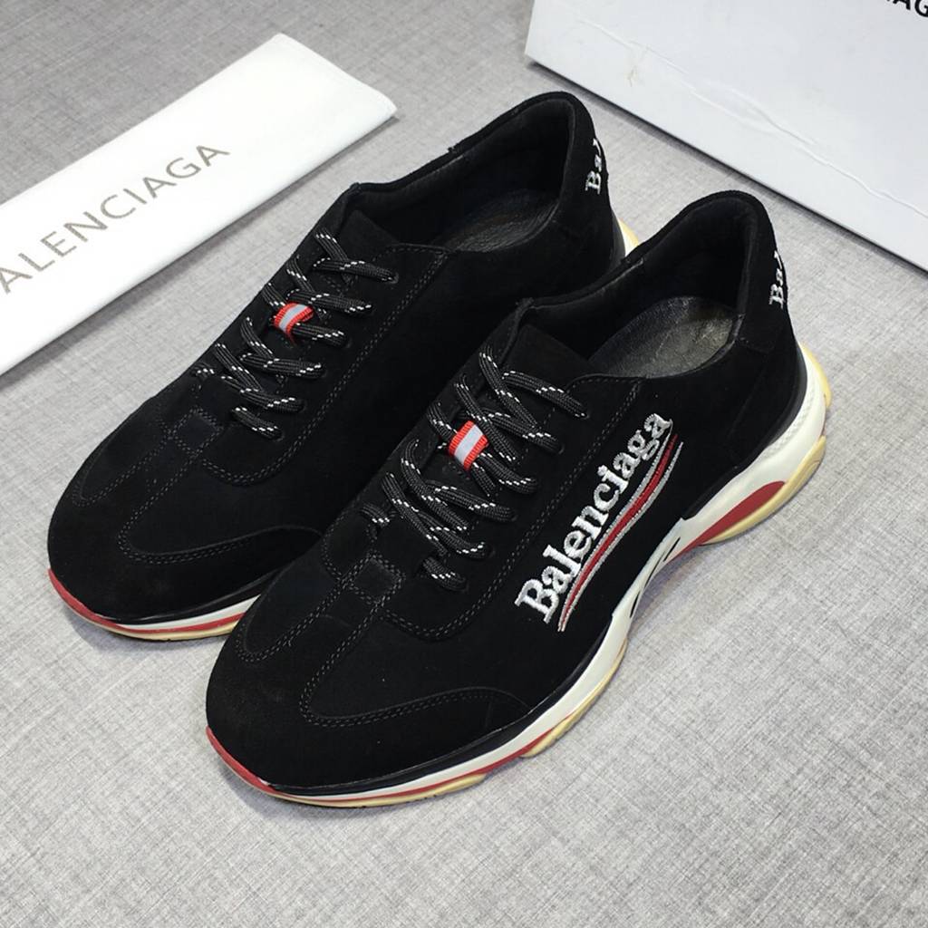 BLG  sneaker